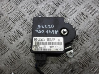 блок управления аккумулятором Audi A6 C5 [рестайлинг] 2005, 2.7 л., дизель, МКПП, универсал, 4F0915181A