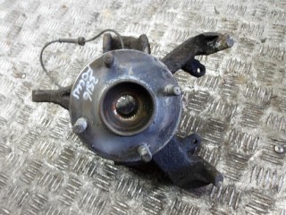 ступица передняя правая Ford Focus 1 поколение [рестайлинг] 2004, 1.8 л., бензин, МКПП, универсал