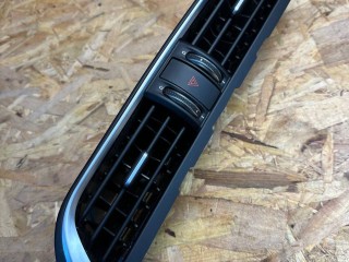 дефлектор обдува салона Alfa Romeo Stelvio 1 поколение 2018, 2.0 л., АКПП, серый, внедорожник 5 дв., полный привод, 1561257890