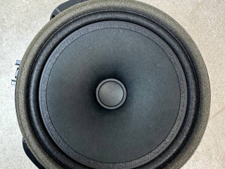 динамик двери Land Rover Range Rover Evoque L551 2020, 2.0 л., бензин, АКПП, белый, внедорожник 5 дв., полный привод, правый руль, K8D218808BB