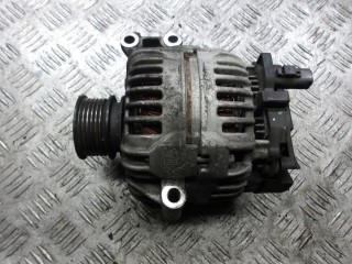 генератор Renault Logan 1 поколение 2009, 1.6 л., бензин, 8200727051A