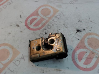 замок двери задней правой Volkswagen Passat B3 1992, 1.8 л., бензин, МКПП, универсал, 357839016D