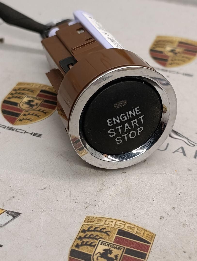 кнопка запуска двигателя Subaru Outback 6 поколение 2022, 2.5 л., бензин, 83031FL00B - фото №1