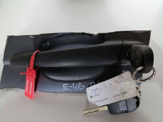 ручка наружная BMW 3 серия E46 [рестайлинг] 2004, 1.8 л., N46 B18 A, бензин, 5МКПП, черный, седан, 51218216121