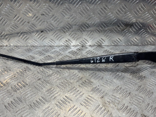 щеткодержатель (поводок стеклоочистителя, дворник) Volvo V50 1 поколение 2005, 2.0 л., D 4204 T, дизель, 6МКПП, универсал