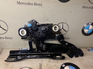 петля капота левая BMW 4 серия F32/F33 2014, 2.0 л., бензин, 7336699