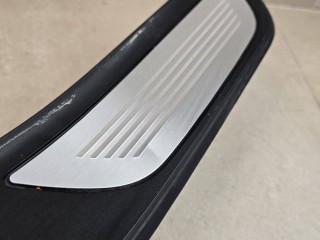 накладка на порог внутренняя BMW 2016, бензин, АКПП, белый, задний привод, 8053578