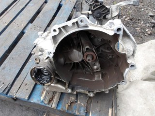 КПП механическая (МКПП) Volkswagen Polo 4 поколение [рестайлинг] 2008, 1.4 л., бензин, МКПП, JHQ