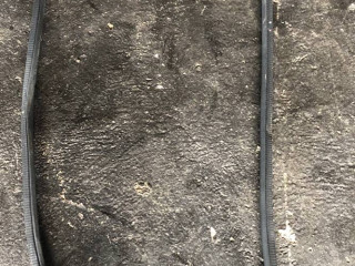 уплотнитель двери Chevrolet Equinox 3 поколение 2020, 1.5 л., бензин, АКПП, синий, внедорожник 5 дв., передний привод