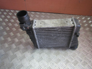 интеркулер Audi A4 B7 2007, 2.0 л., дизель, МКПП, микроавтобус, 8E0145805AA