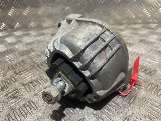 подушка крепления двигателя BMW 2008, 2.0 л., N47 D20 C, дизель, 6МКПП, хетчбэк 5 дв., 13981112