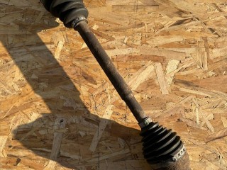 полуось передняя левая (приводной вал, ШРУС) Infiniti EX 1 поколение 2010, 3.7 л., бензин, АКПП, серый, внедорожник 5 дв., полный привод, 391014GB0A