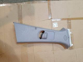 обшивка стойки центральной правой Alfa Romeo Stelvio 1 поколение 2018, 2.0 л., бензин, 01561087440