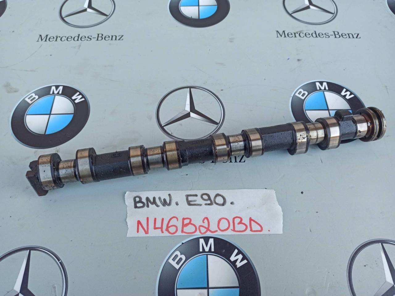распредвал BMW 3 серия E90/E91/E92/E93 (2004 - 2010), 2.0 л., N46 B20 BD, бензин - фото №1