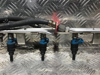 форсунка Volkswagen Passat B5 1998, 1.8 л., бензин, МКПП, 058133551F