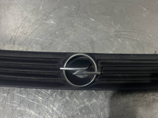 решетка радиатора Opel Astra G 2000, 1.6 л., X 16 XEL, бензин, 5МКПП, универсал