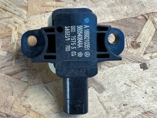 датчик удара Mercedes-Benz GLE W166 2018, 2.2 л., дизель, АКПП, черный, внедорожник 5 дв., правый руль, A1668210351