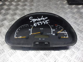 щиток приборов (приборная панель) Mercedes-Benz Sprinter 1 поколение (W901-905) [рестайлинг] 2002, 2.2 л., дизель, МКПП, микроавтобус, A0014468521, 0335455932
