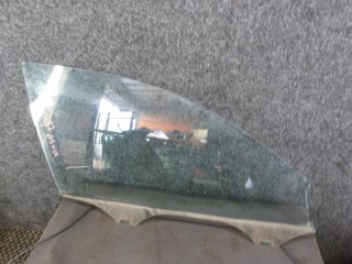 стекло двери передней правой Volkswagen Passat B5 [рестайлинг] 2004, 1.6 л., бензин, МКПП, седан