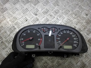 щиток приборов (приборная панель) Volkswagen Golf 4 поколение 2002, 1.4 л., бензин, МКПП, хетчбэк 5 дв., 1J0920806