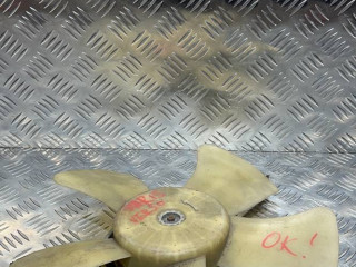 вентилятор радиатора Toyota Yaris Verso 1 поколение XP20 2003, 1.4 л., дизель, хетчбэк 5 дв.