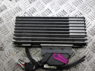 усилитель музыкальный Audi A6 4F/C6 2007, 2.7 л., дизель, АКПП, универсал, 4F0910223