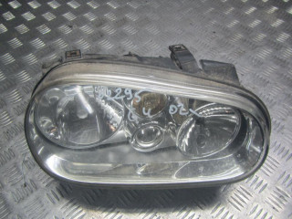 фара правая Volkswagen Golf 4 поколение 2002, 1.6 л., бензин, МКПП, хетчбэк 5 дв.