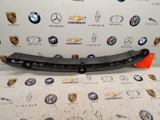 Кронштейн накладки на порог прав. Porsche Cayman GTS 982 2022, 4.0 л., бензин, 982854946