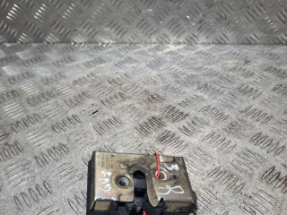 замок двери задней правой Audi 80 B3 1989, 1.8 л., бензин, 5МКПП, седан, 893839016C