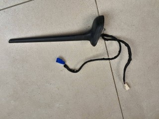 антенна Alfa Romeo 2019, 1.8 л., 940 A1.000, бензин, АКПП, черный, хетчбэк 5 дв., передний привод, 52082570