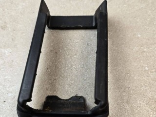 Пластик салазок сидений Maserati Levante 1 поколение 2017, 3.0 л., бензин, АКПП, белый, внедорожник 5 дв., полный привод, L0334752AA