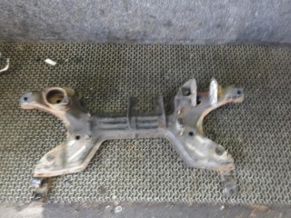 балка подвески передняя (подрамник) Volkswagen Passat B3 1989, 357199315N