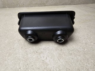 ручка крышки багажника Maserati Levante 1 поколение 2017, 3.0 л., бензин, АКПП, белый, внедорожник 5 дв., полный привод, 670063585