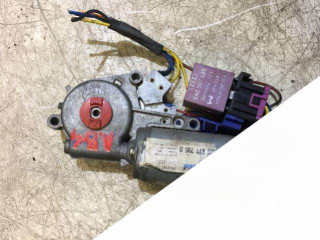 двигатель электролюка Audi 80 8C/B4 1994, 895877795, 8A0907485, 404153