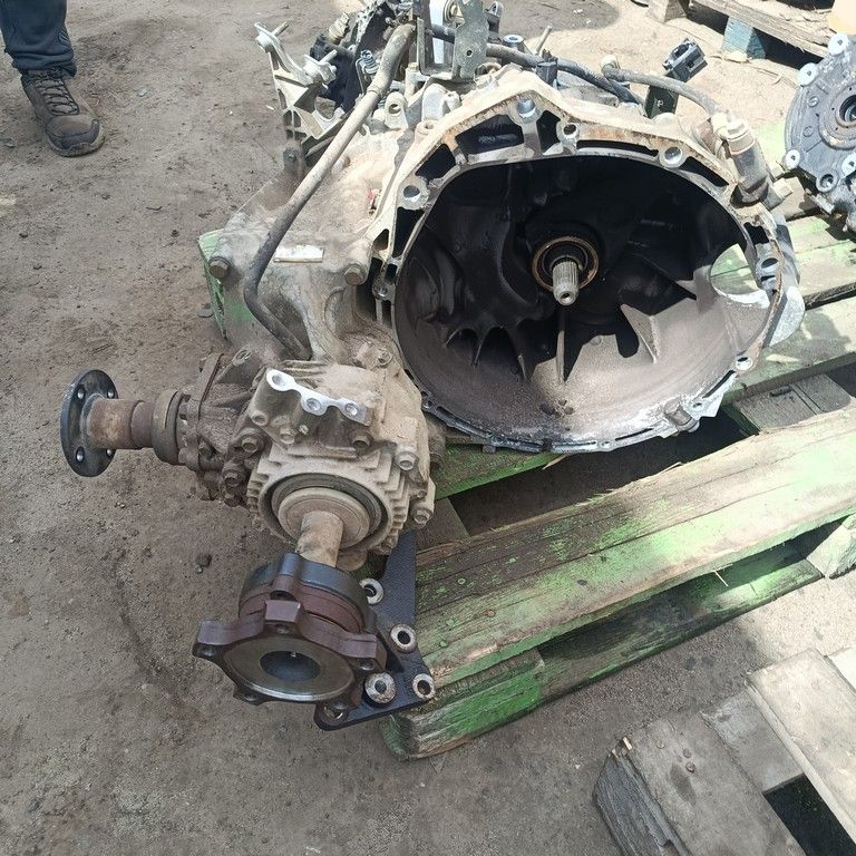 КПП механическая (МКПП) Nissan X-Trail T30 2002, 2.2 л., дизель, МКПП, внедорожник 5 дв., 9H51002312, I300143 - фото №1