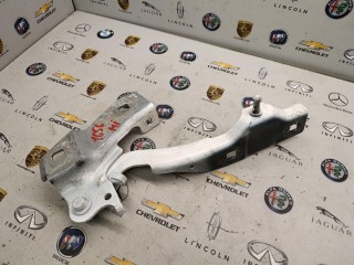петля капота левая Alfa Romeo Giulia 2 поколение 2018, 2.0 л., задний привод