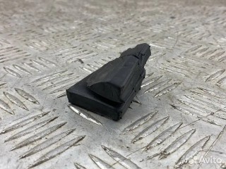 уплотнитель двери BMW 5 серия G30/G31 (2016 - 2020), 51337336970