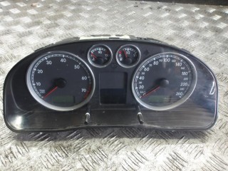 щиток приборов (приборная панель) Volkswagen Passat B5 [рестайлинг] 2004, 1.6 л., бензин, МКПП, седан, 3B0920829
