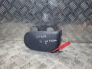 заглушка (решетка) в бампер Renault Scenic 1 поколение 1998, 1.6 л., K7M 690, бензин, 5МКПП, синий, минивэн, 7700834262