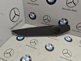 молдинг двери задней левой Mercedes-Benz GLC-Класс X253 [рестайлинг] 2020, 2.0 л., бензин, полный привод, правый руль, A2057301505