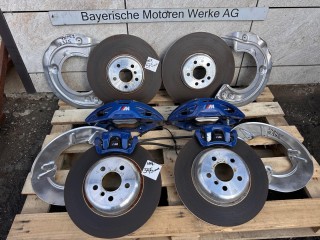 комплект тормозов BMW 2023, 3.0 л., бензин, a96, полный привод, 6880079, 6899153, 6899154, 6871904, 6871903, 6875283, 6875284