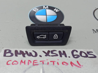 кнопка открытия багажника BMW X5 M F95 2021, 4.4 л., бензин, полный привод, 9275121