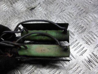 блок управления вентилятором (реле) Volkswagen Transporter T4 1994