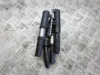 катушка зажигания Renault Megane 2 поколение 2005, 2.0 л., бензин, 8200765882