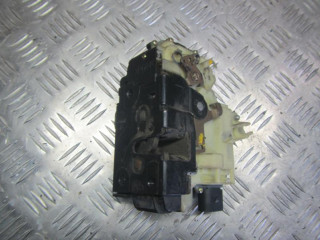 замок двери передней левой Volkswagen Beetle 2 поколение [рестайлинг] 2005, 1.4 л., бензин, МКПП, хетчбэк 5 дв., 3B1837015Q