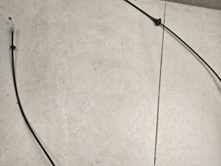 трос капота Fiat 124 Spider 1 поколение 2020, 1.4 л., АКПП, красный, кабриолет, задний привод