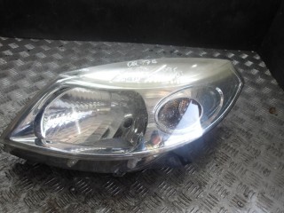 фара левая Dacia Sandero 1 поколение 2009, 1.4 л., бензин, МКПП, хетчбэк 5 дв.