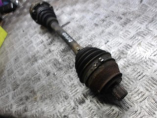 полуось передняя левая (приводной вал, ШРУС) Volkswagen Transporter T4 1992, 2.4 л., дизель, МКПП, микроавтобус