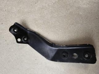 Крепление бампера переднего Mercedes-Benz C AMG W204 2009, 6.3 л., бензин, АКПП, серый, седан, задний привод, A2046200185