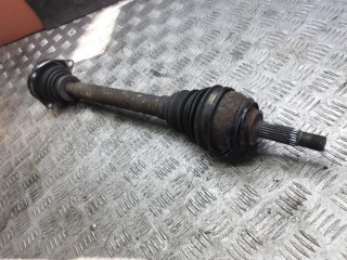 полуось передняя левая (приводной вал, ШРУС) Dacia Sandero 1 поколение 2009, 1.4 л., бензин, МКПП, хетчбэк 5 дв.
